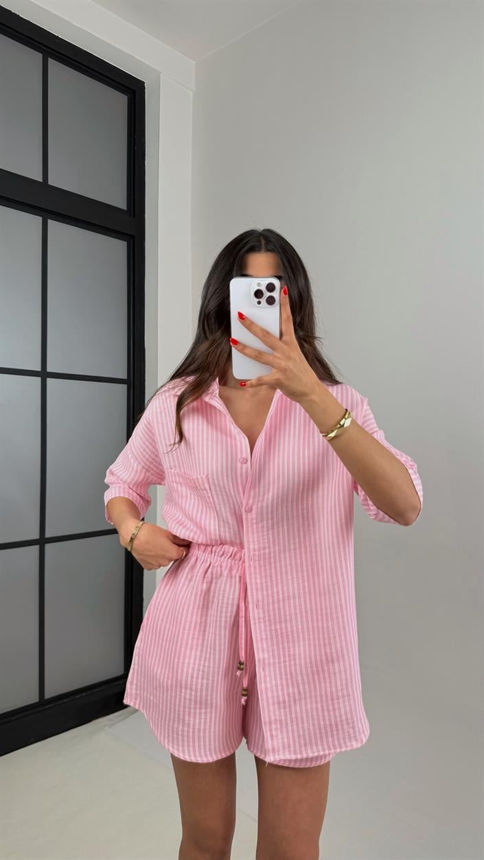 Pembe Beyaz Şeritli Cep Detaylı Gömlek Şortlu Müslin Takım Gaus00491