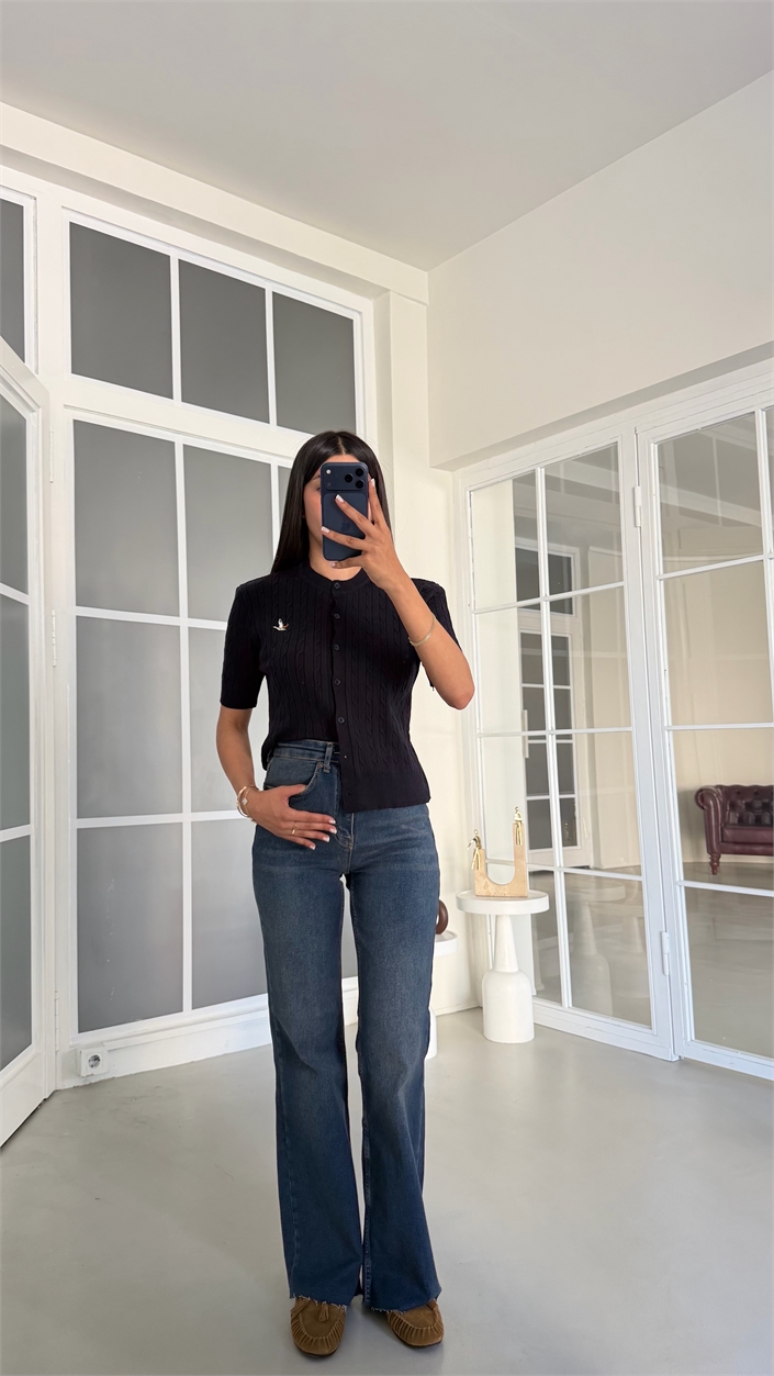 Koyu Mavi Kesik Paça Push Up Jean GAUS-02070