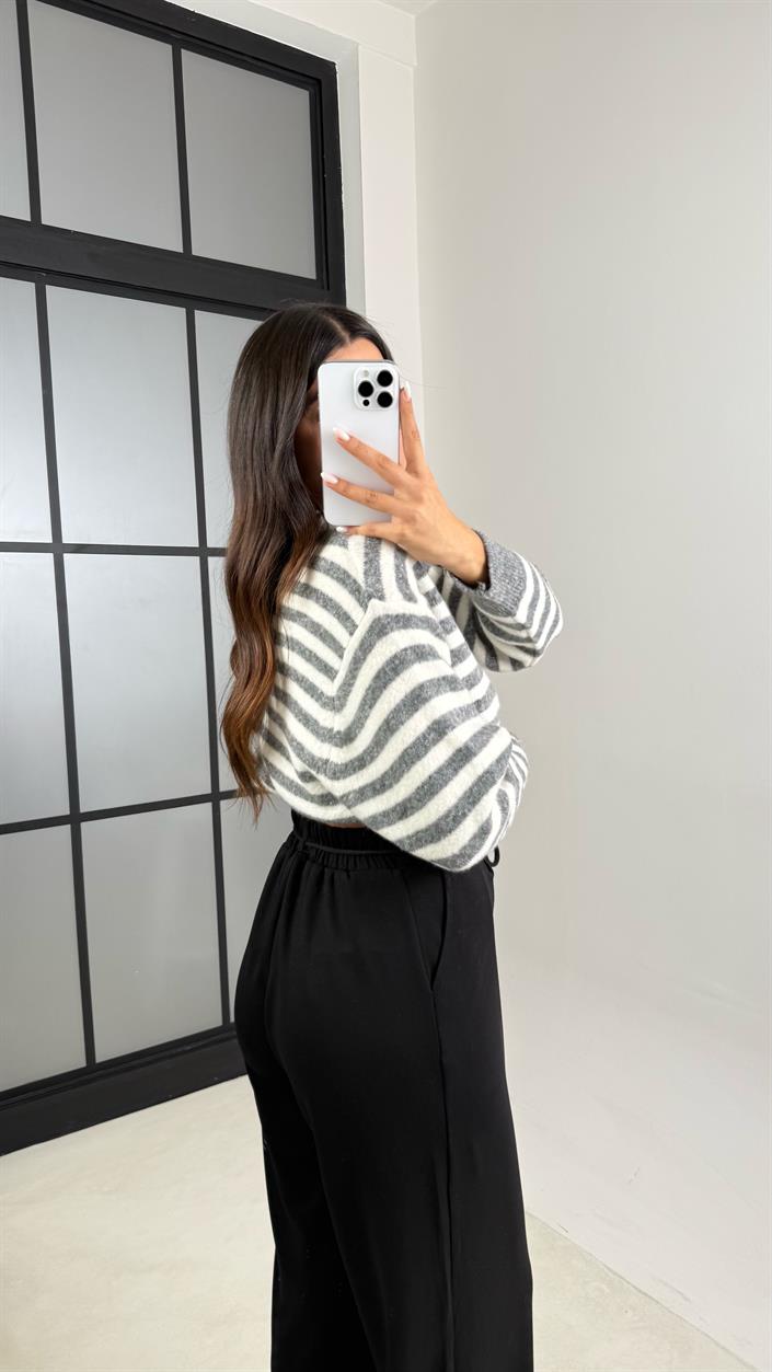 Siyah Kuşaklı Cepli Modal Kumaş Pantolon GAUS-00539