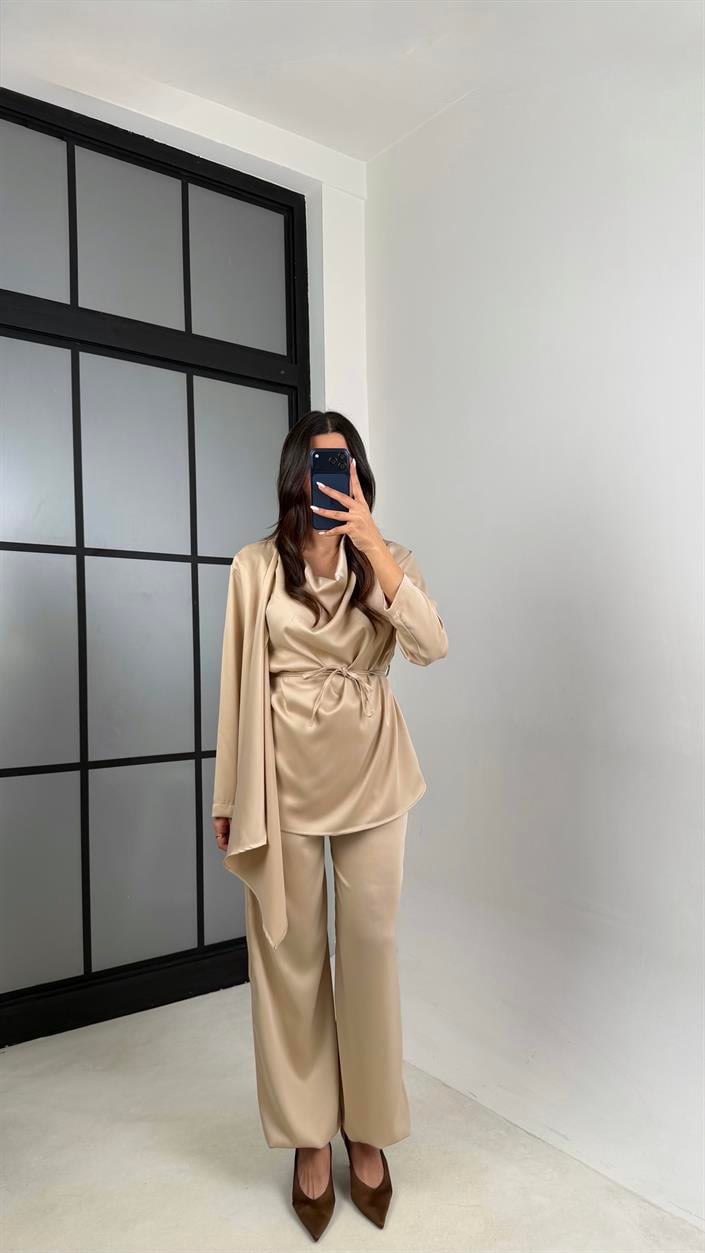 Bej Şal Detaylı Bluz Beli Lastikli Şalvar İkili Saten Takım GAUS-00606