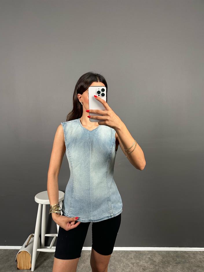 Bello Light Blue ZR model Boyundan Geçirmeli Sırt Dekolteli Bağlamalı Denim Kot Bluz