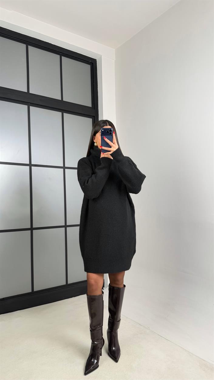 Siyah Balıkçı Yaka Oversize Triko Elbise GAUS-00900