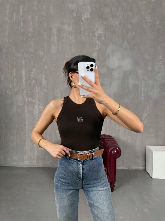 Siyah Taş Baskılı Sıfır Kol Tshirt Gaus00046