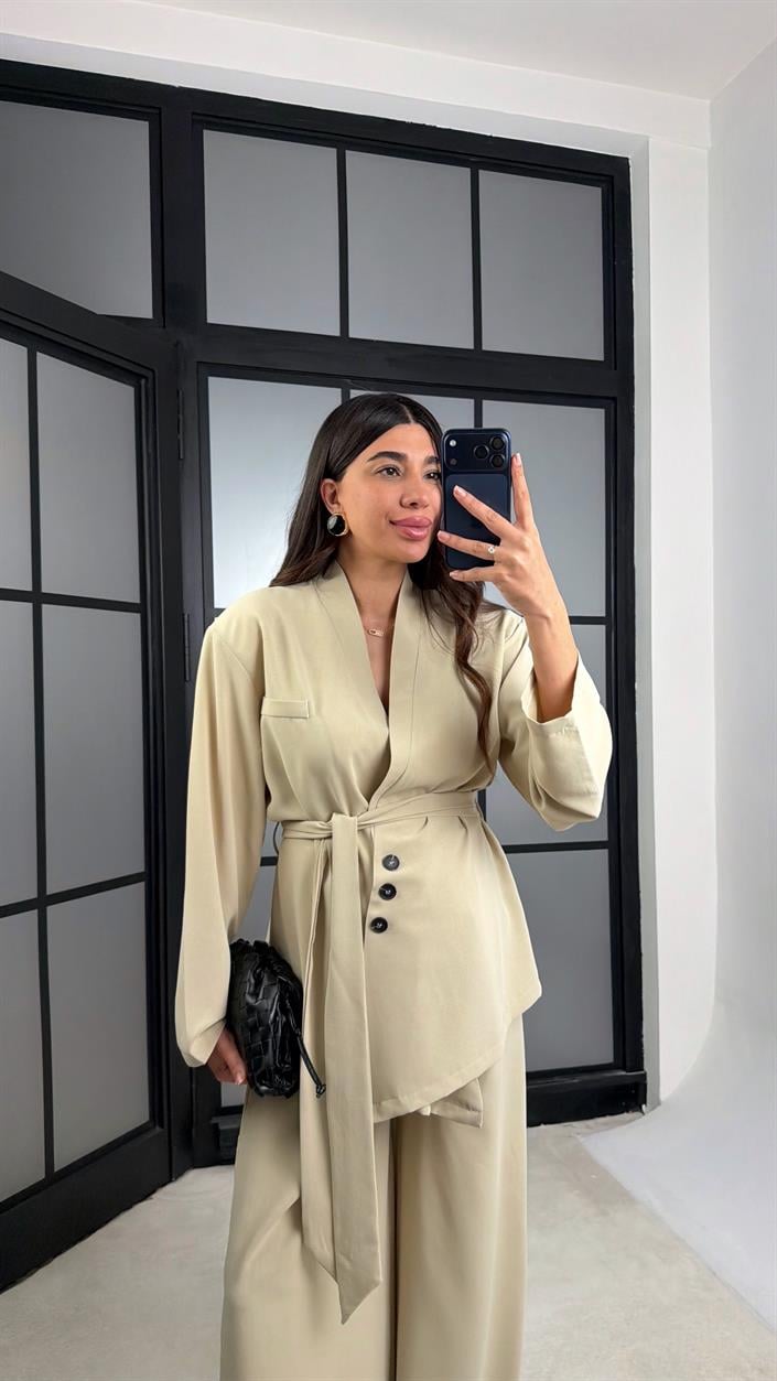 Taş Vatkalı Düğme Detaylı Belden Kuşaklı Ceket Beli Lastikli Pantolon Tencel Takım GAUS-01195