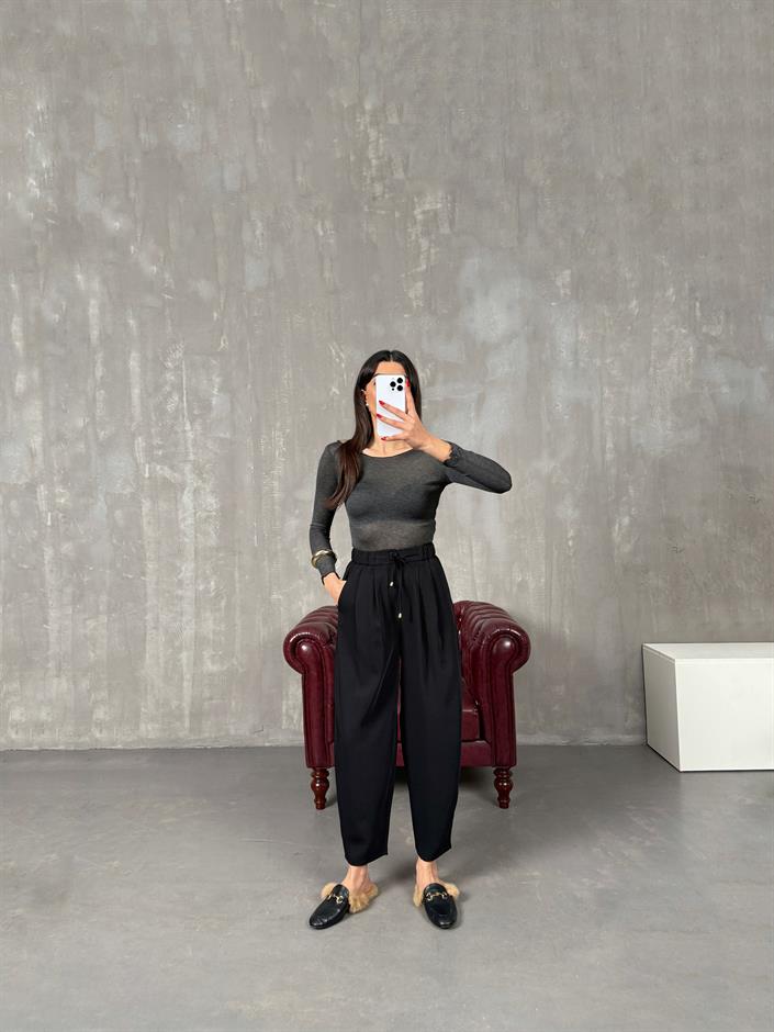 Dona Siyah İthal Kumaş Beli Lastikli Jogger Pantolon