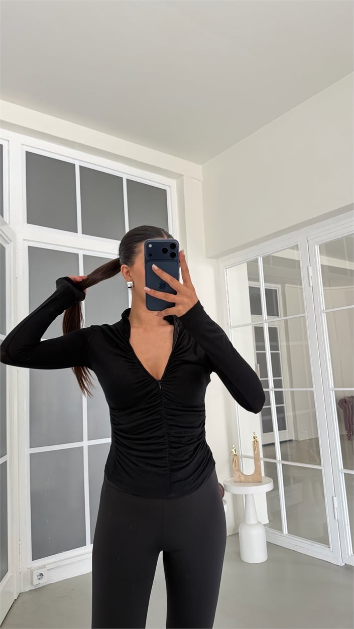 Siyah Drapeli Fermuarlı Bluz GAUS-02160