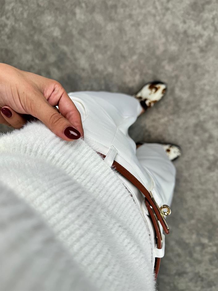 Miya Beyaz Yumoş Triko Bluz