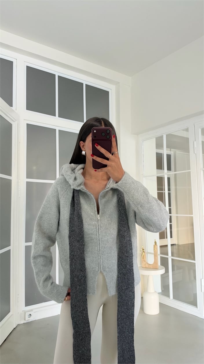 Gri Şallı Kapüşonlu Triko Hırka GAUS-02023