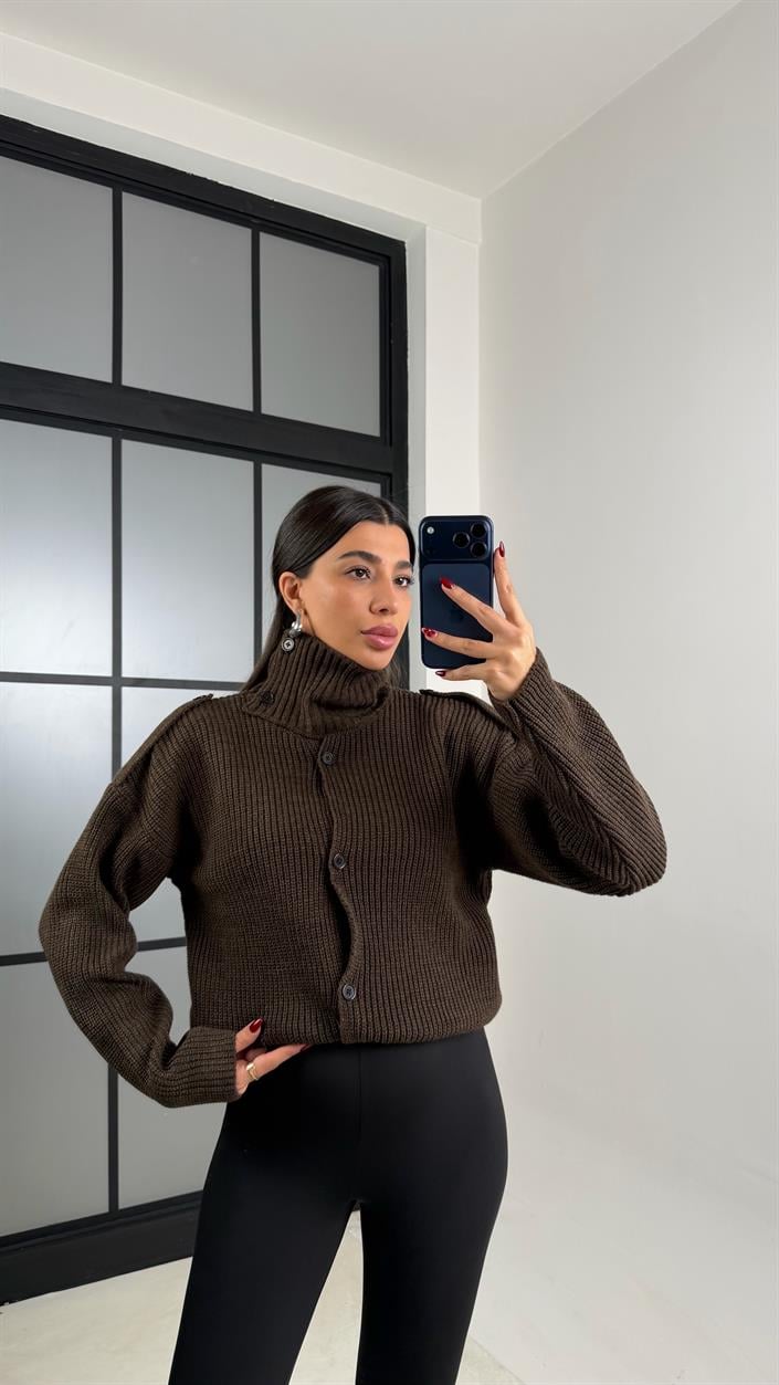 Acı Kahve Dik Yaka Düğmeli Triko Hırka GAUS-00731