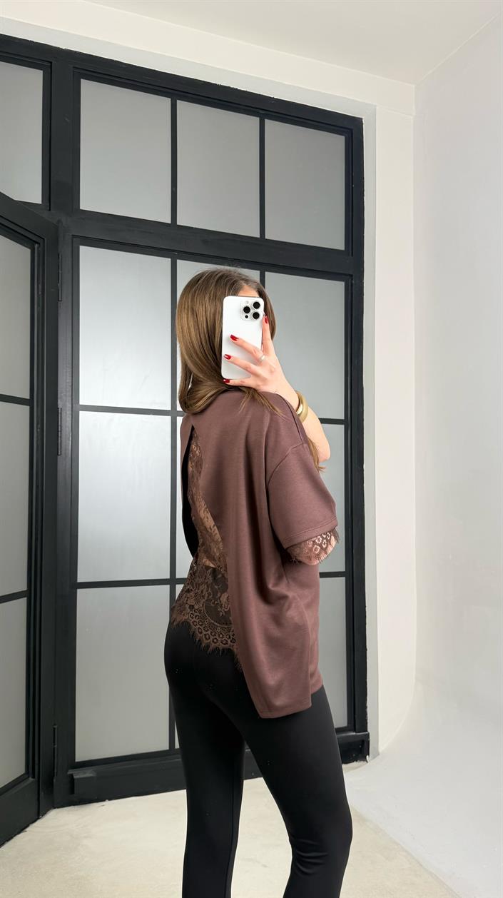 Kahve Sırt Dantel Detaylı Tshirt GAUS-01256