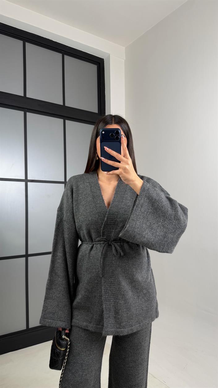 Antrasit Kuşaklı Hırka Beli Lastikli Pantolon Triko Takım GAUS-00848