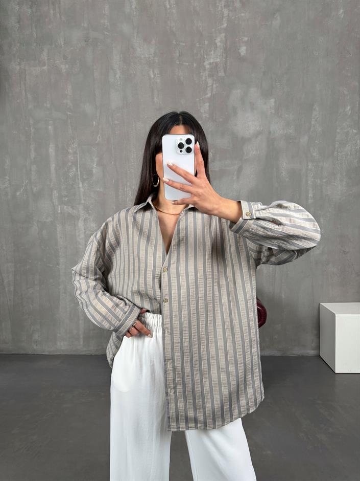 Patis Vizon Gri Çizgili V Yaka Oversize Gömlek