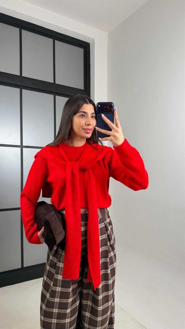 Kırmızı Şal Detaylı Triko Kazak GAUS-00862