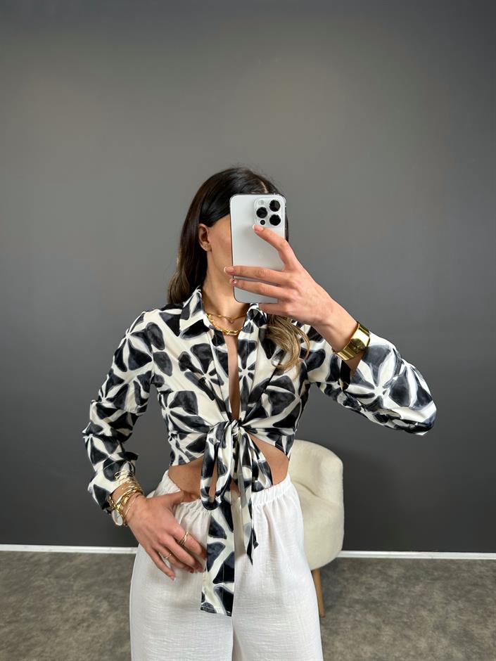 Siyah İthal Yumuşak Saten Bağlamalı Bluz