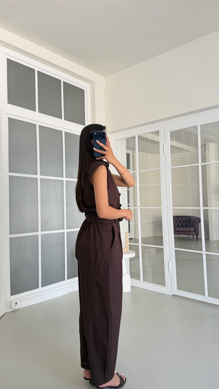 Acı Kahve Sıfır Kol Kuşaklı Düğmeli Tulum GAUS-01720