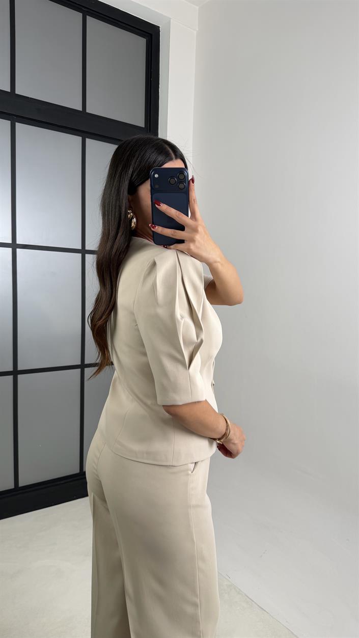 Taş Gold Düğmeli Balon Kol Ceket Beli Lastikli Pantolon Kumaş Takım GAUS-00748