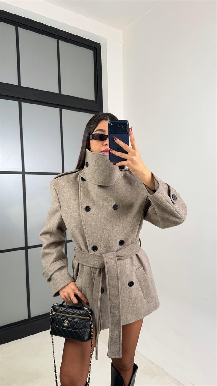 Vizon Dik Yakalı Vatkalı Kuşaklı Kaşe Kaban GAUS-00704