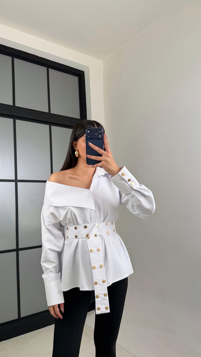 Beyaz Zımba Detaylı Kemerli Tasarım Gömlek GAUS-01071