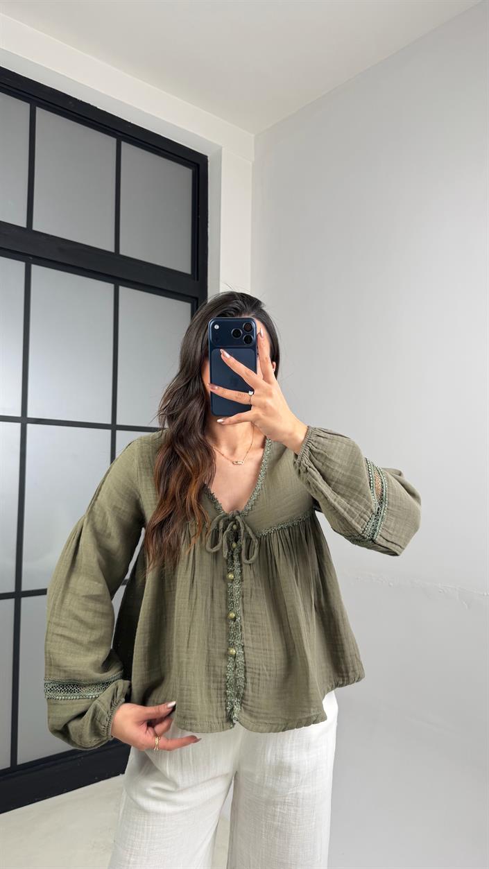 Haki İşlemeli Müslin Bluz GAUS-01151