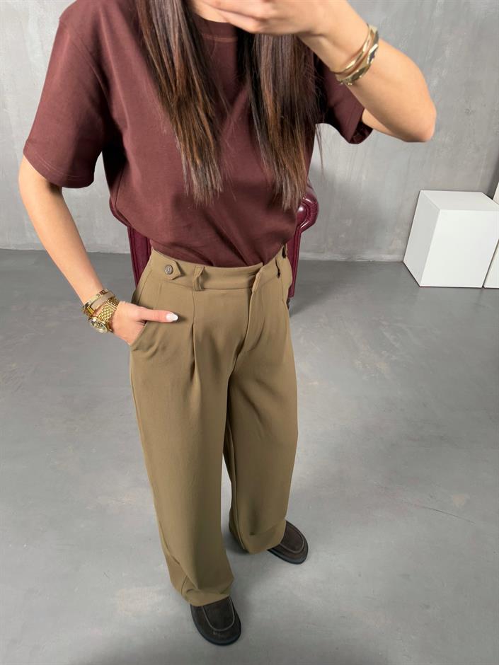 Layra Haki Yandan Düğme Detaylı Kumaş Pantolon