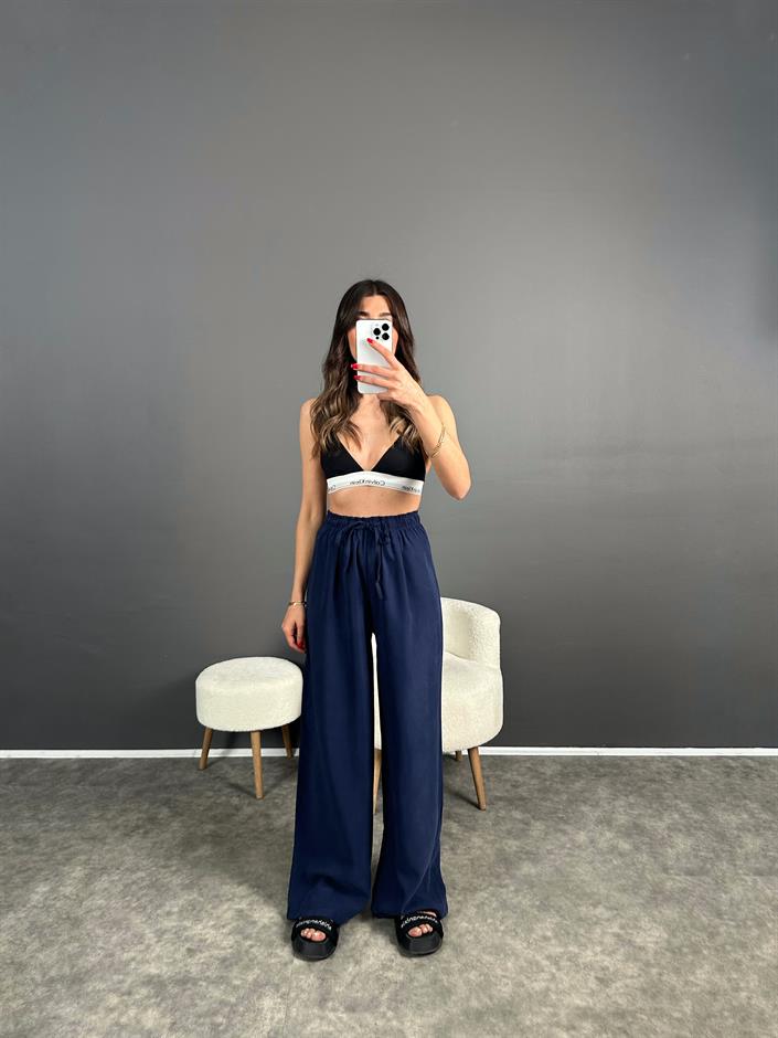 Raisa Lacivert Basic Beli Lastikli Pantolon