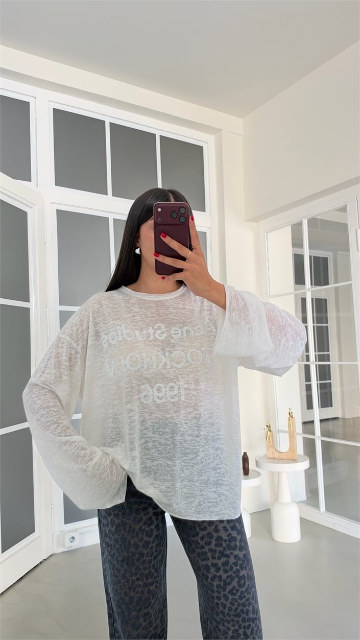 Beyaz Yazı Baskılı Oversize Tshirt GAUS-02243