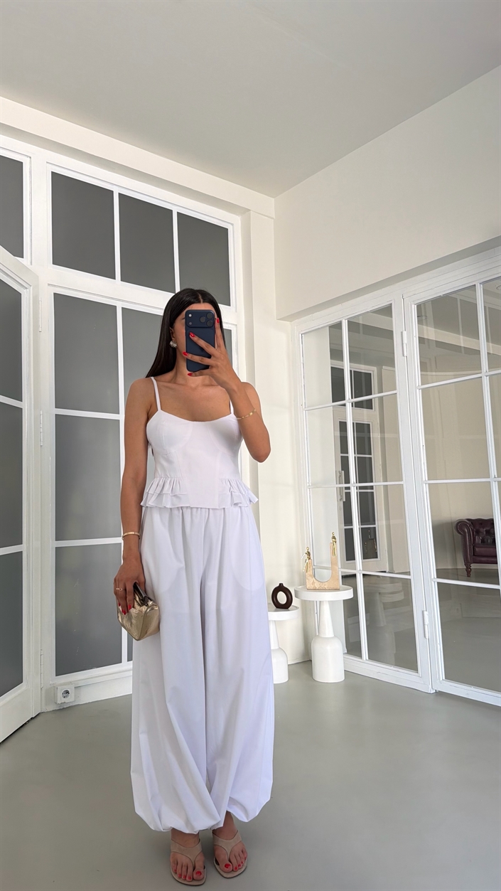 Beyaz Ayarlanabilir Askılı Korse Beli Lastikli Şalvar Pantolon Takım GAUS-01839