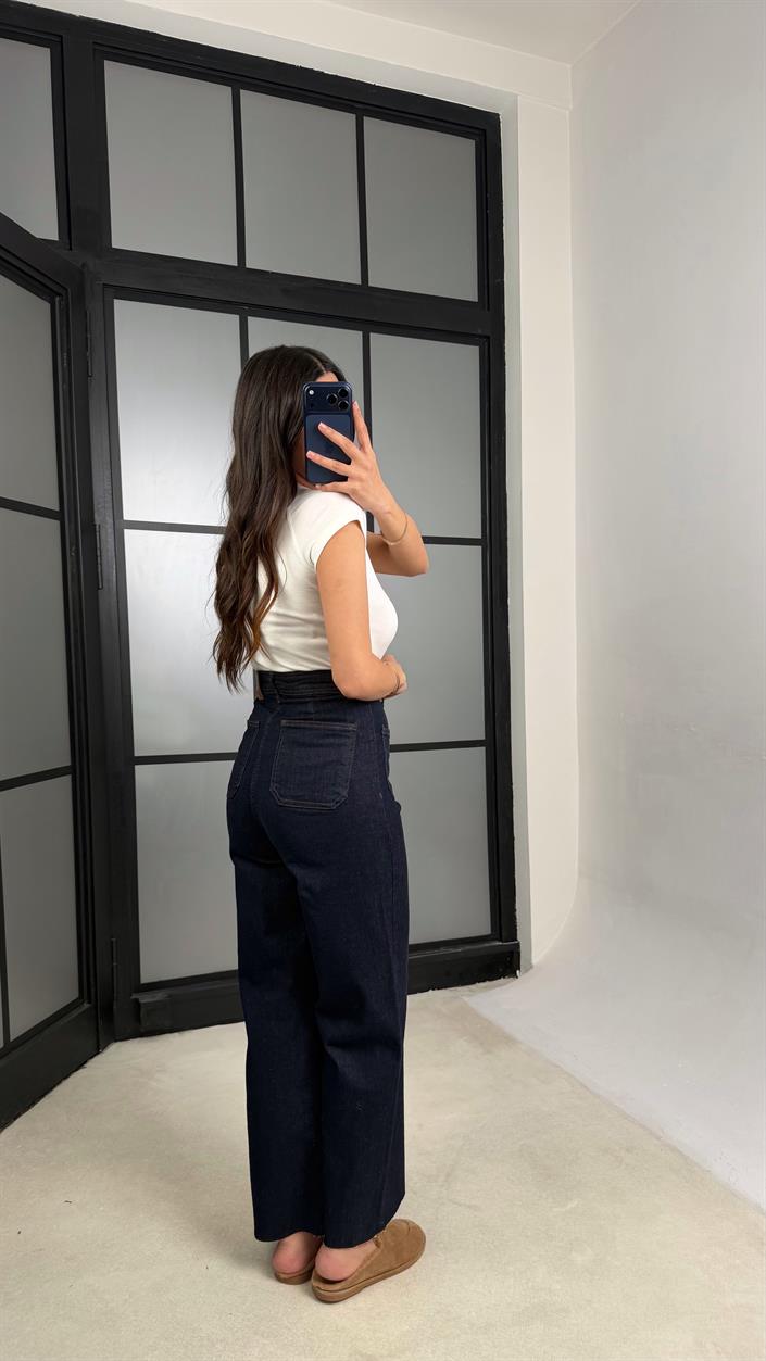 Lacivert Ön Cep Detaylı Kesik Paça Jean GAUS-01300