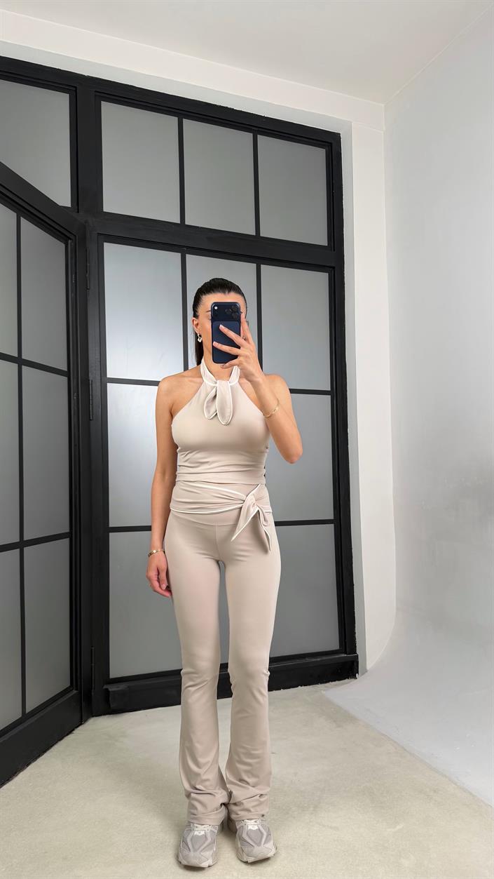 Bej OYS Model Fiyonk Detaylı Crop Tayt Takım GAUS-01407