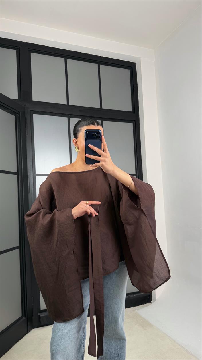 Kahve Yarasa Kol Fular Detaylı Transparan Bluz GAUS-01294
