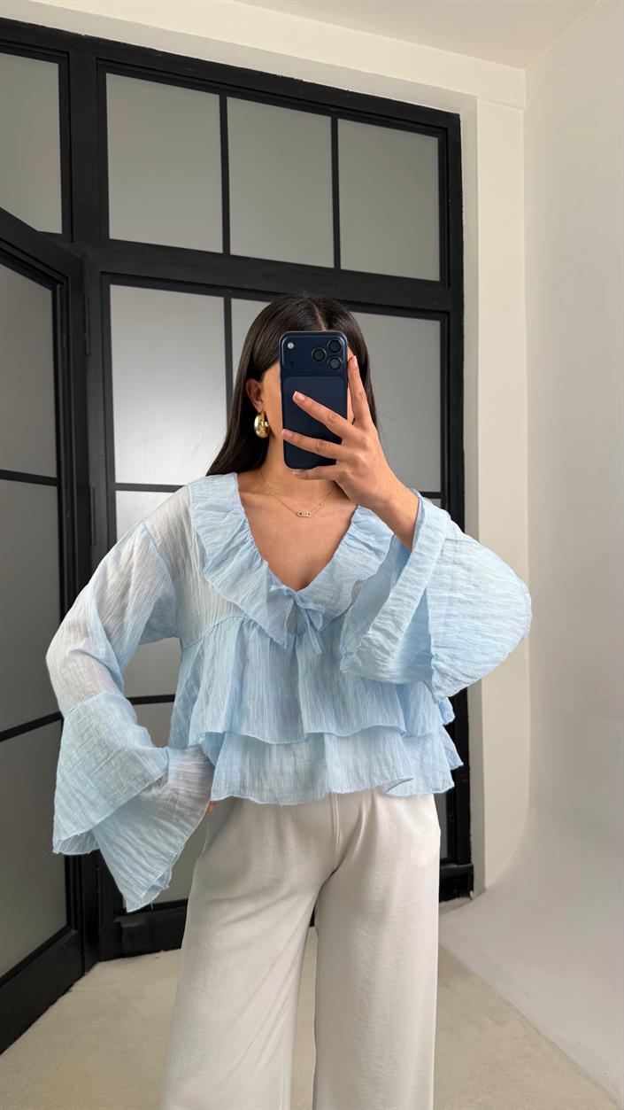 Mavi Fırfır Detaylı Transparan Bluz GAUS-01233