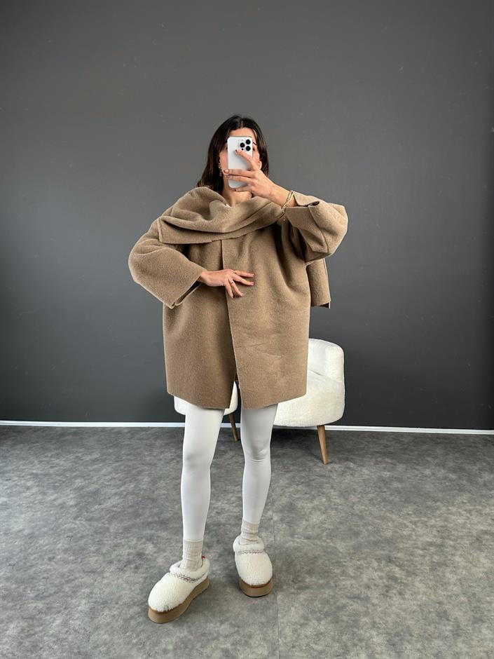 Almina Vizon Atkılı Kaban 