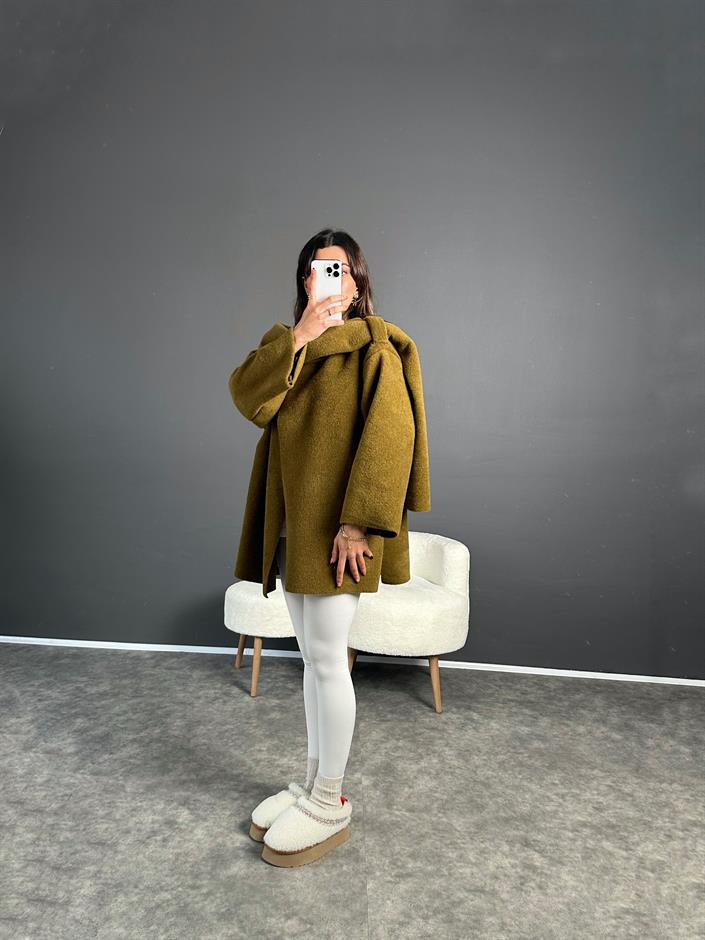 Almina Haki Atkılı Kaban