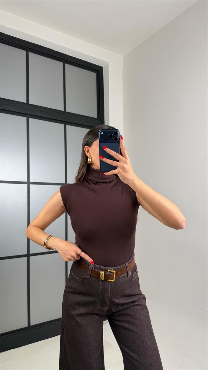 Acı Kahve Balıkçı Yaka Sıfır Kol ZR Model Bodysuit GAUS-00942