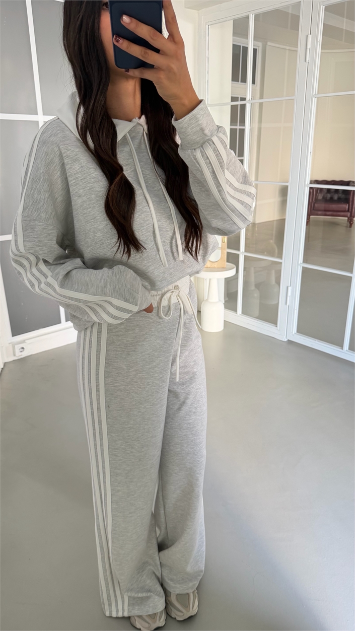 Gri Kapüşonlu Sweatshirt Beli Lastikli Eşofman Şerit Detaylı Takım GAUS-01995
