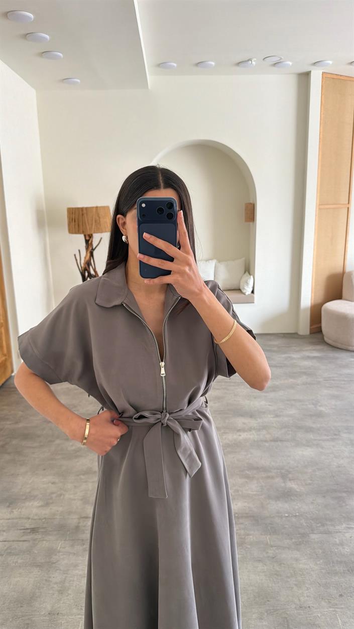 Gri Polo Yaka Kuşaklı Tencel Kumaş Elbise GAUS-01429