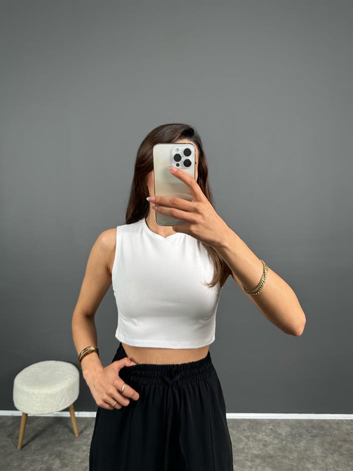 Beyaz Sıfır Kol Basic Crop
