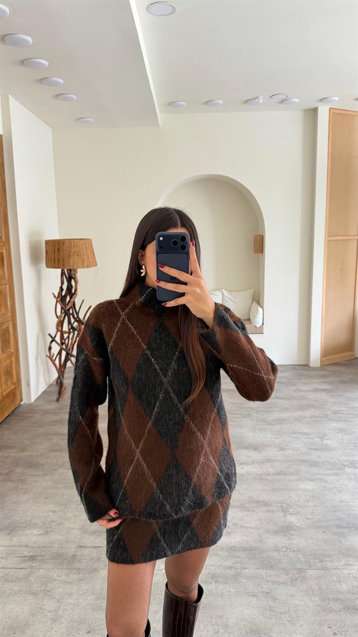 Siyah Baklava Desenli Kazak Etek Muadil Triko Takım GAUS-00778