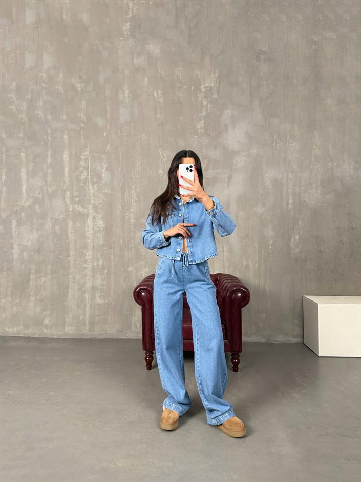 Ravita Açık Mavi Düğmeli Tasarım Premium Denim Takım