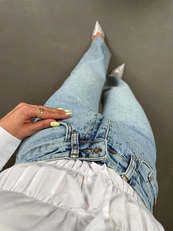 Mavi Taşlı Yıkamalı Jean Gaus00085