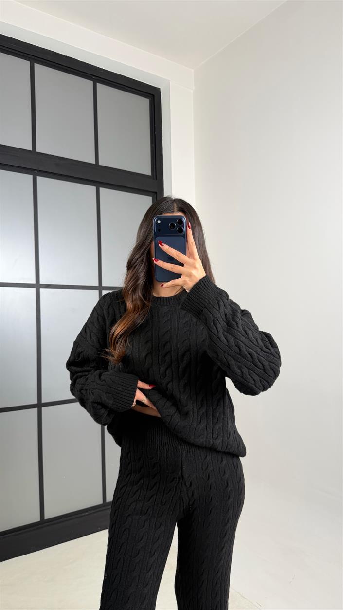 Siyah Saç Örgülü Kazak Beli Lastikli Pantolon Triko Takım GAUS-00592