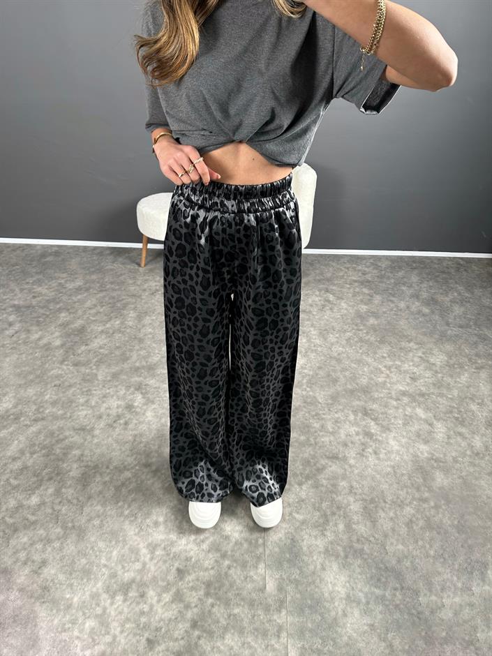 Gri Leoparlı Parlak Beli Lastikli Pantolon 
