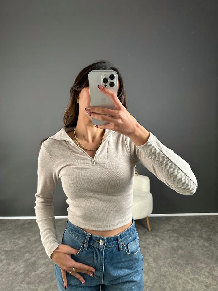 Taş Fermuarlı Triko Crop 