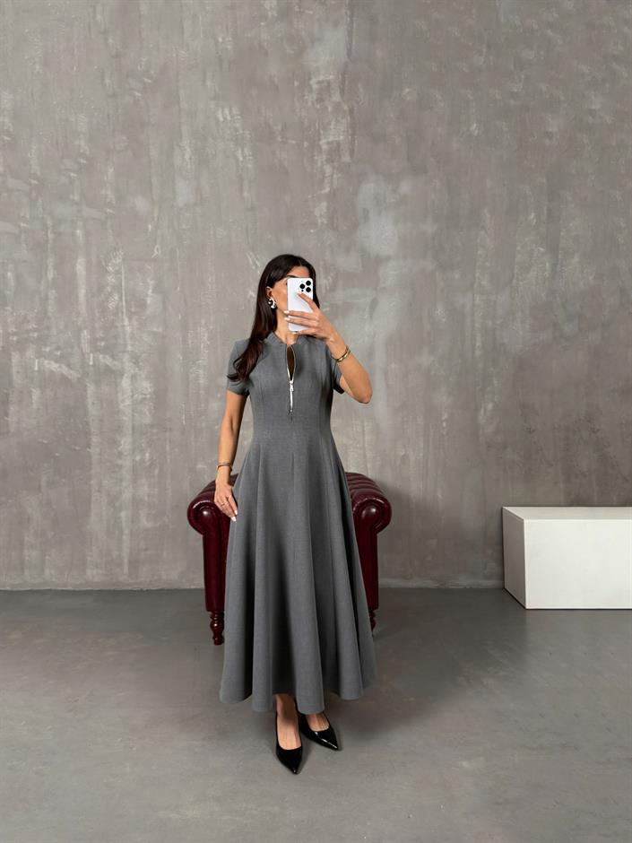 Fiyona Gri Önü Fermuar Detaylı Kısa Kollu Cepli Premium Pinterest Elbise