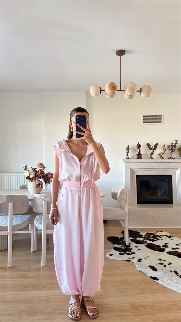Pembe Kapüşonlu Yelek Beli Lastikli Şalvar Pantolon İkili Takım GAUS-01653