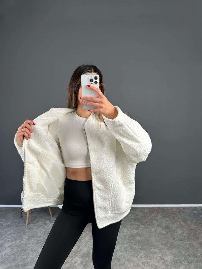 Moe Beyaz Buklet Teddy Bomber Ceket