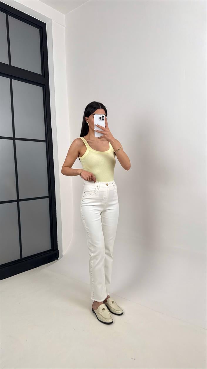 Ekru Gold Zımba Detaylı Kesik Paça Jean Gaus00379
