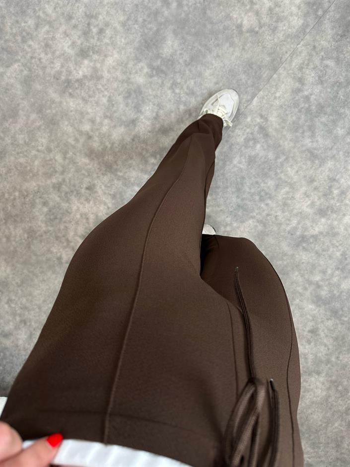 Maso Kahverengi Bel Detaylı Çımalı Likralı Pantolon