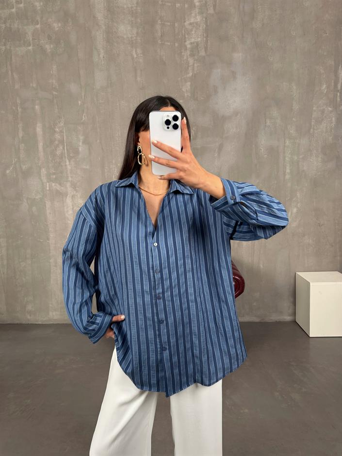 Patis İndigo Mavi Çizgili V Yaka Oversize Gömlek
