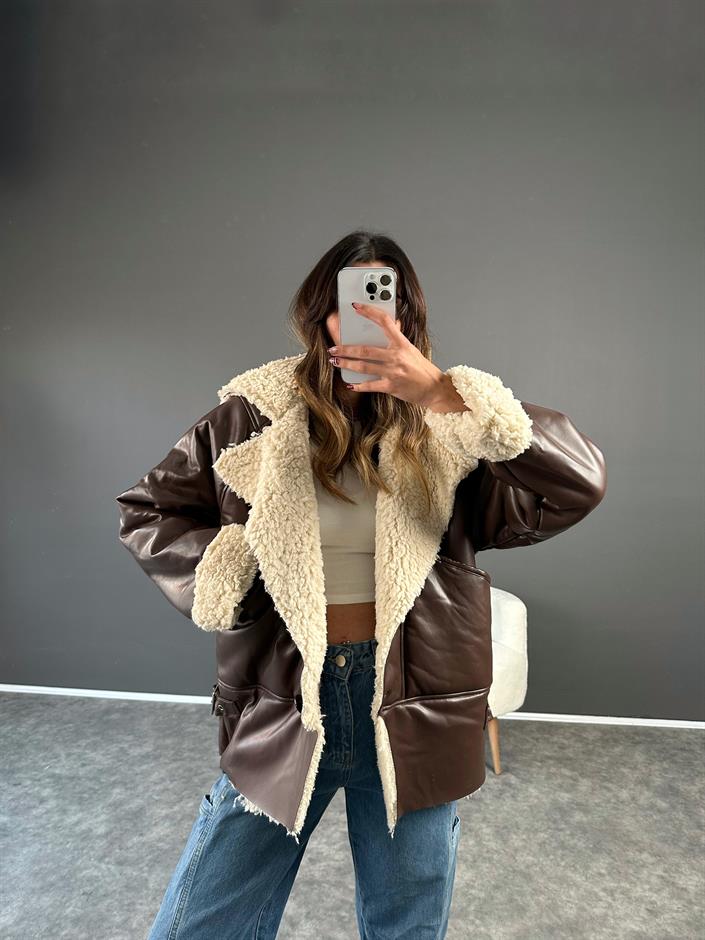 Kahverengi Kapüşonlu Deri İçi Kürklü Kapüşonlu Mont